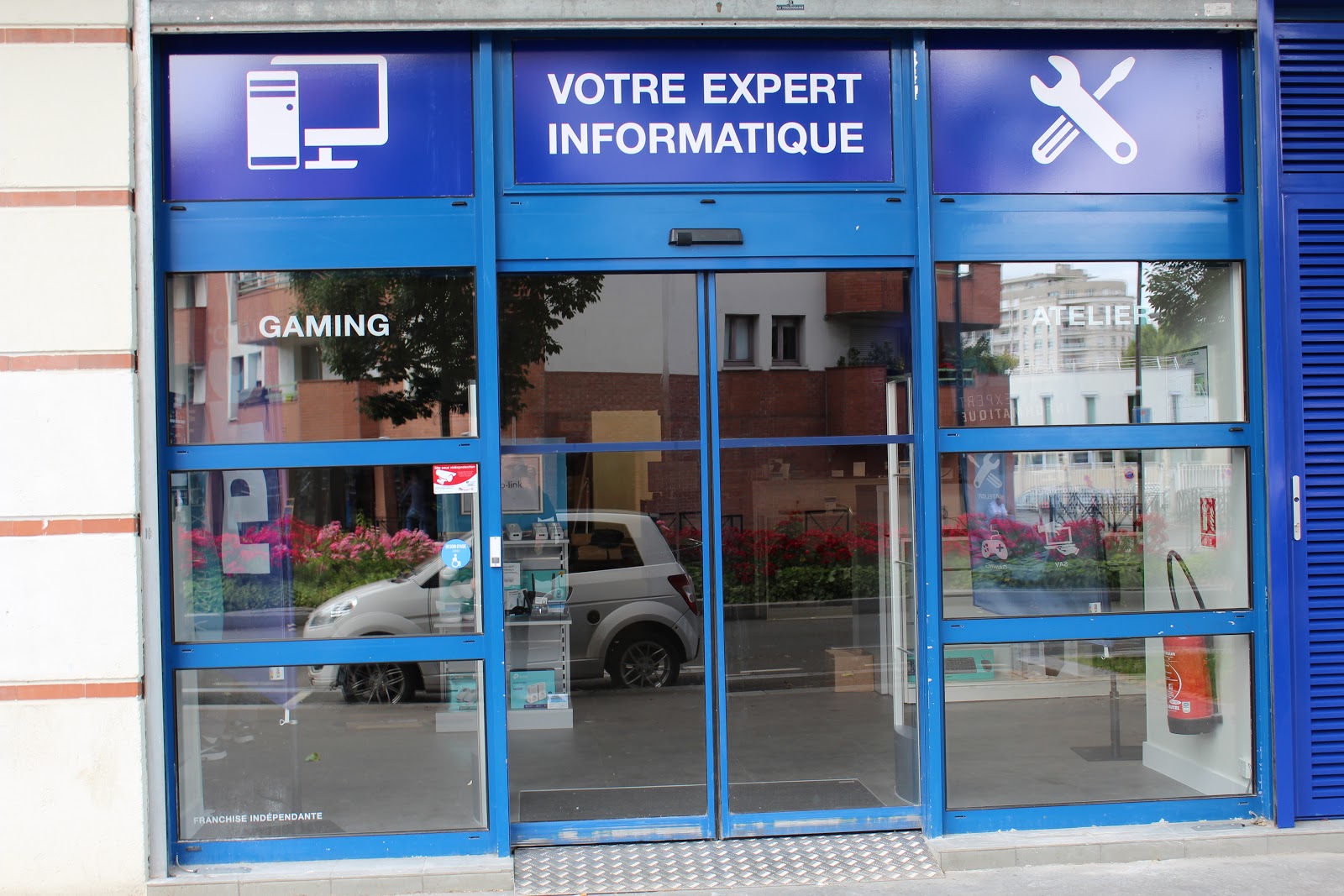 photo de la boutique de LDLC Montigny-le-Bretonneux