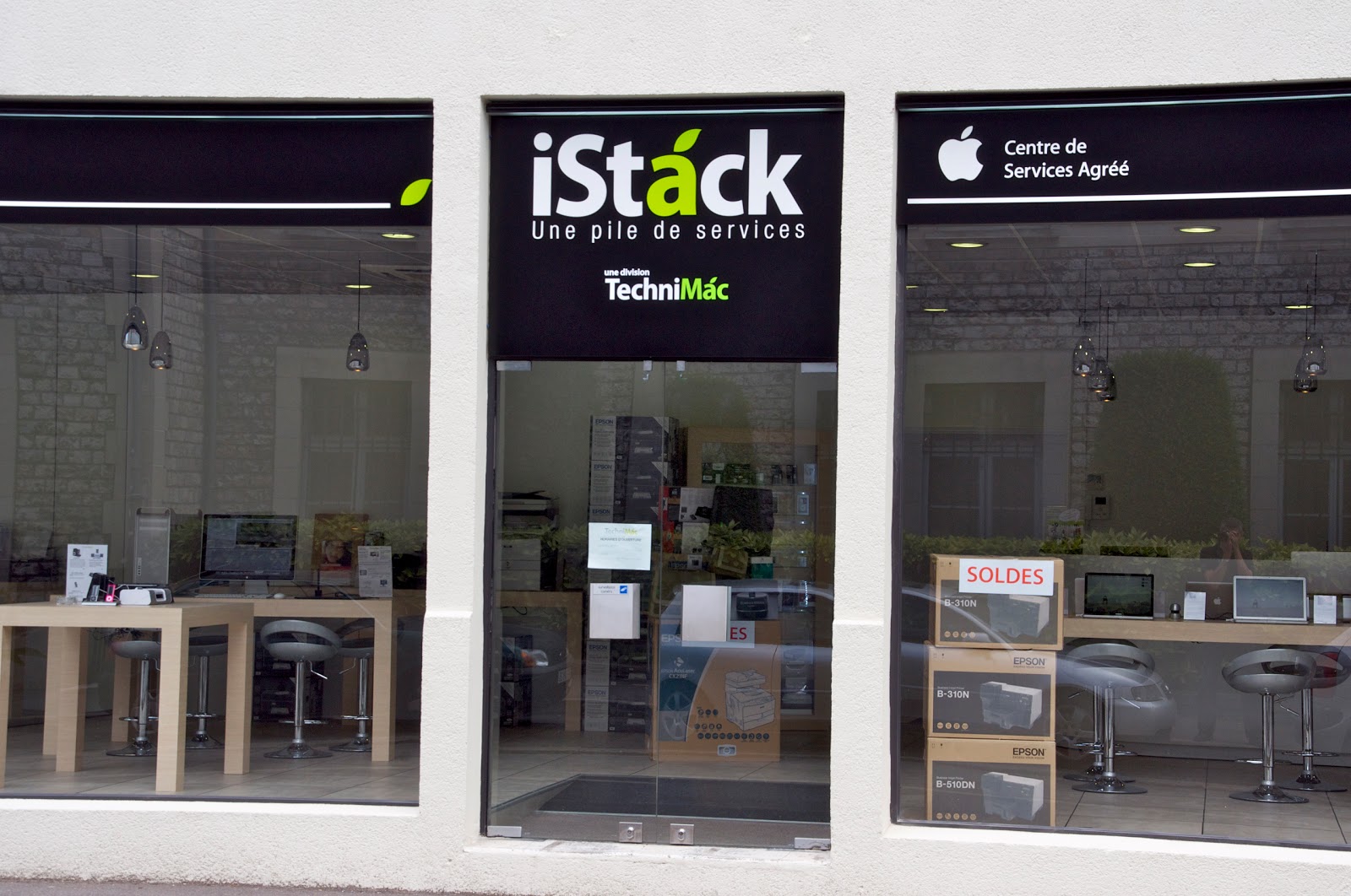 photo de la boutique de iStack - Une pile de services, Centre de service Agréé Apple et Revendeur Agréé