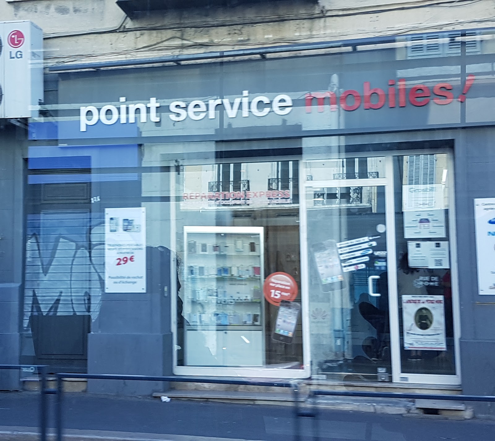 photo de la boutique de Point Service Mobiles Marseille Rome