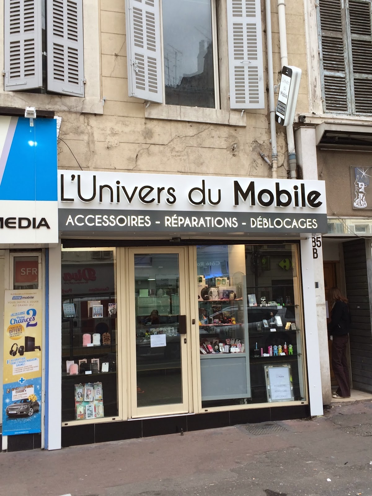 photo de la boutique de L'Univers du Mobile - Réparation iPhone et accessoire mobiles toutes marques