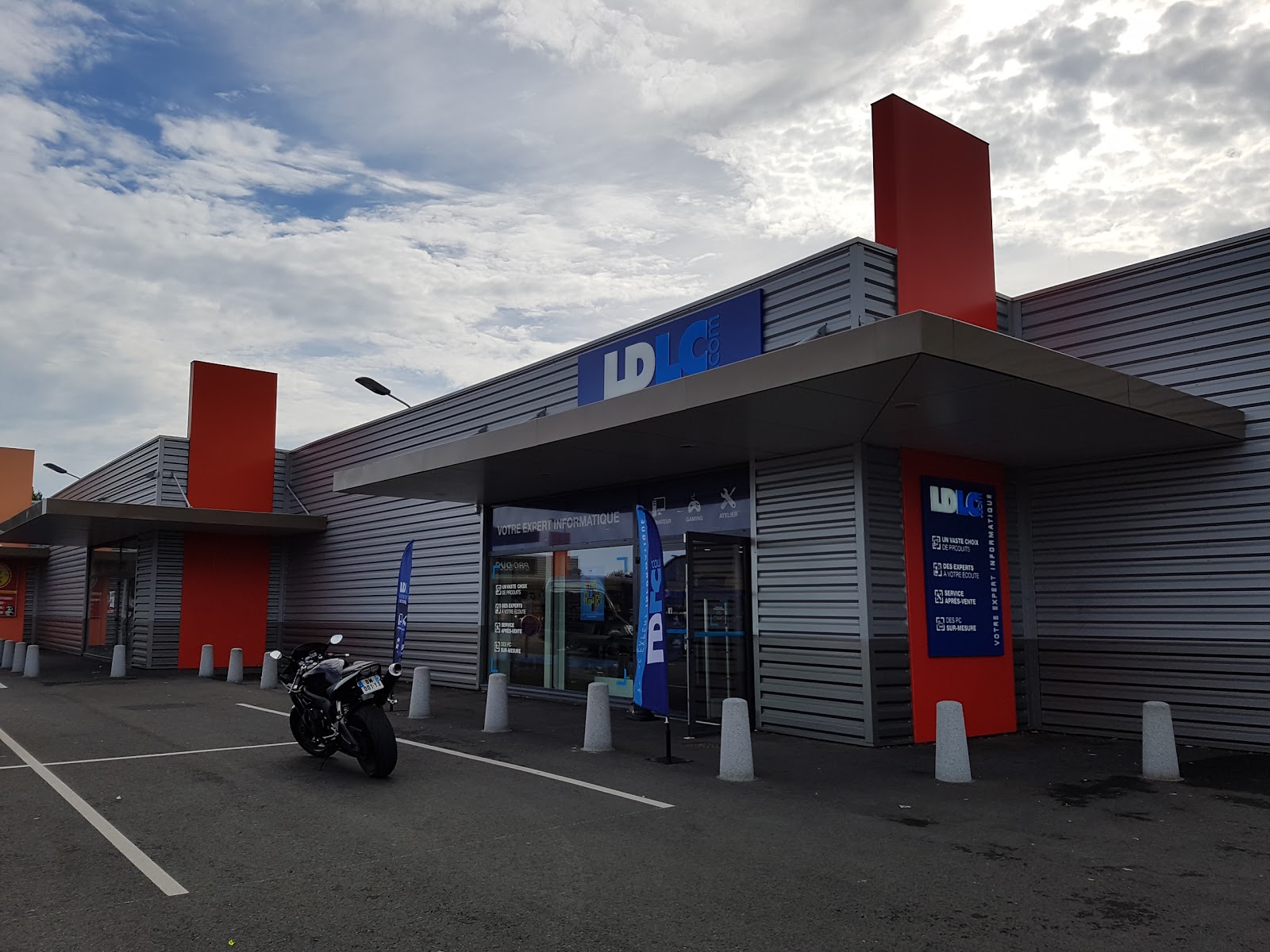 photo de la boutique de LDLC Le Mans