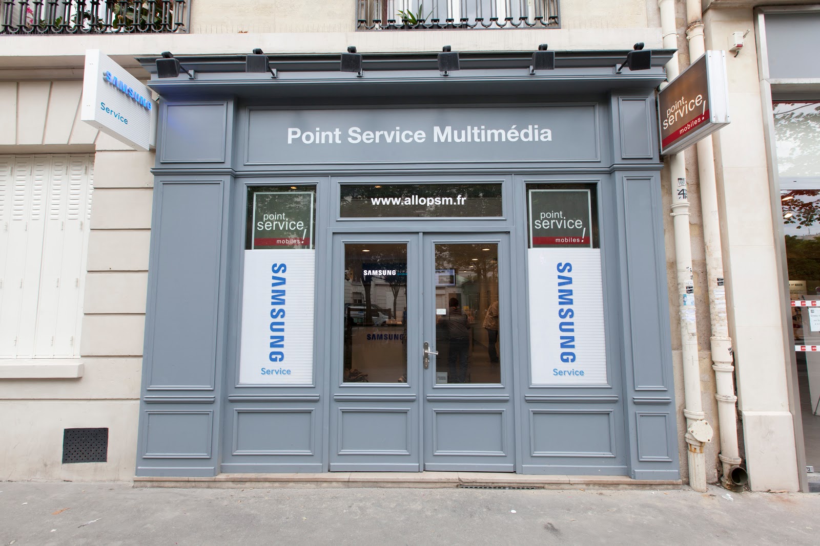 photo de la boutique de Point Service Mobiles Paris Nation