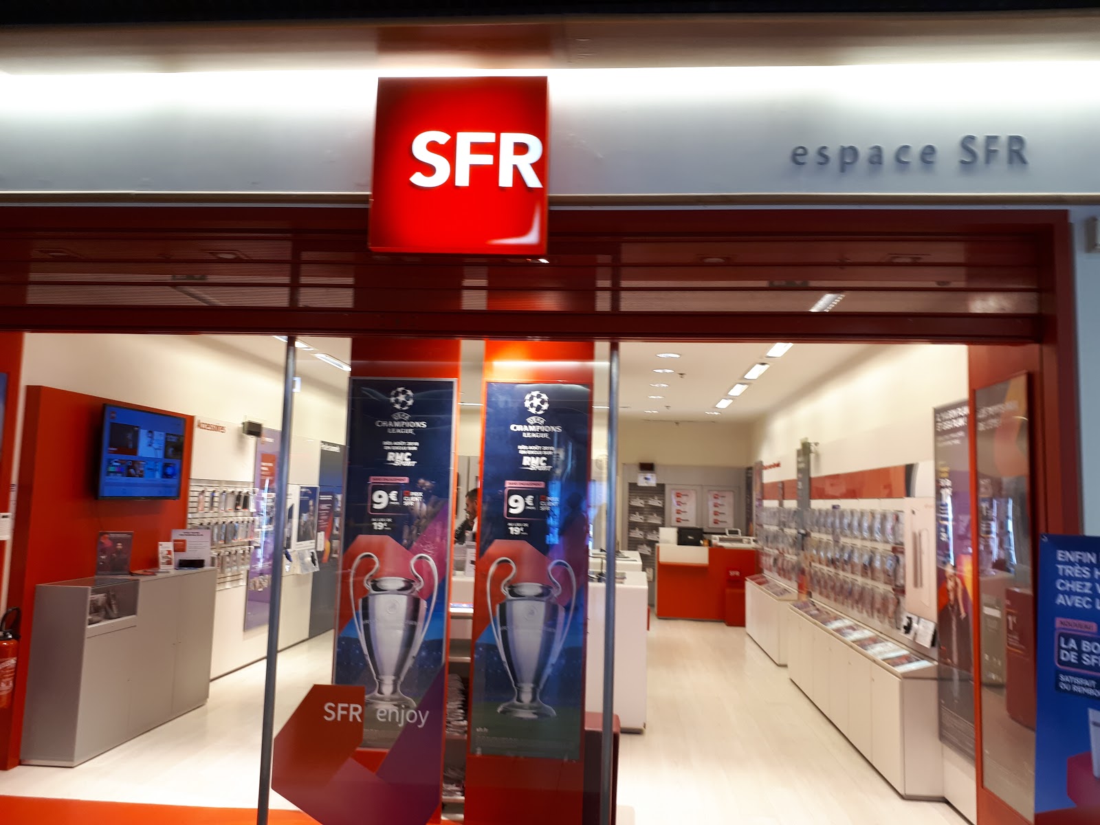 photo de la boutique de SFR