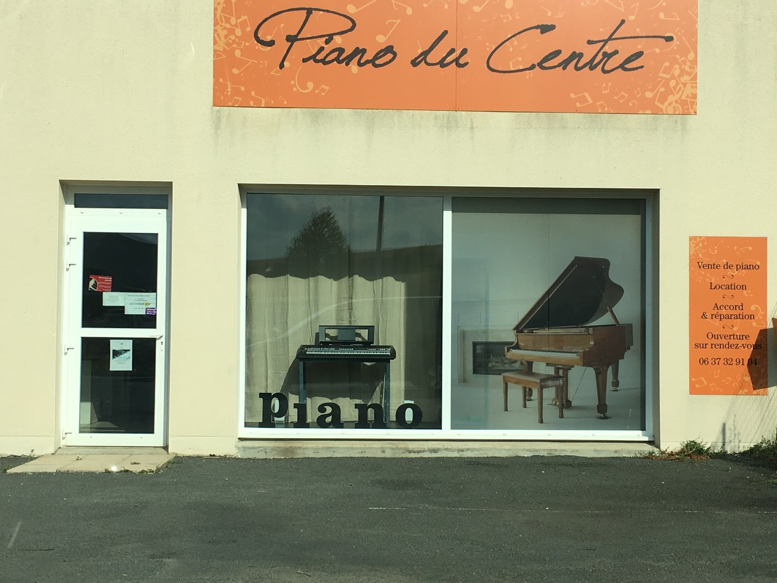 photo de la boutique de Piano du centre